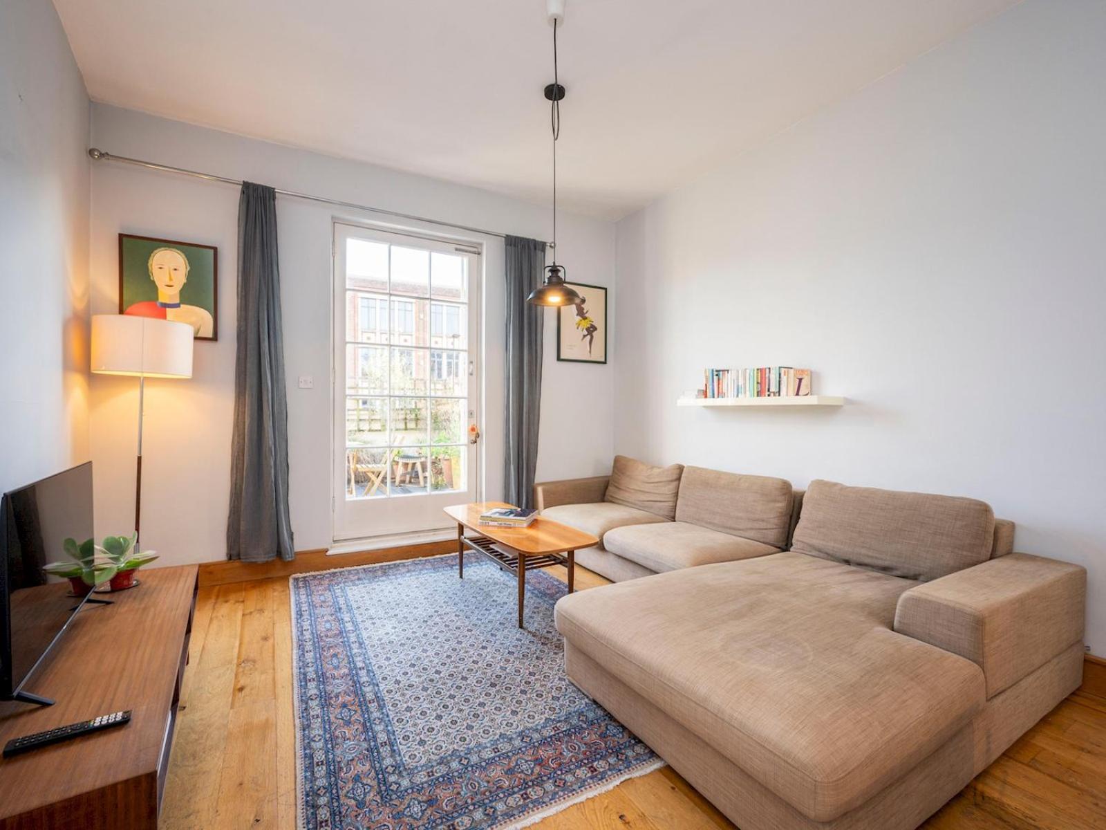 Pass The Keys Unique 1 Bed Over 3 Floors With Private Terrace Ferienhaus London