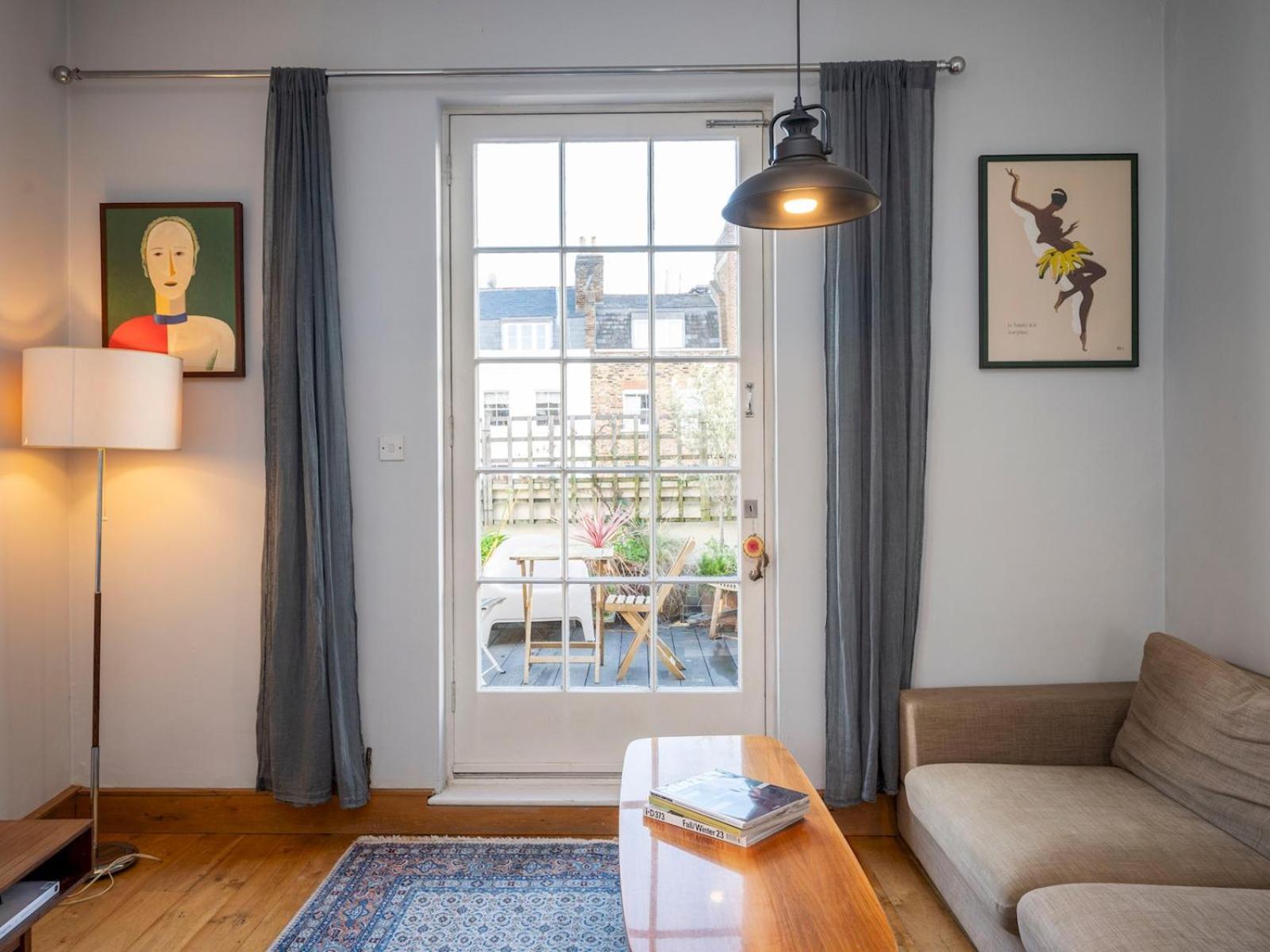 Pass The Keys Unique 1 Bed Over 3 Floors With Private Terrace Ferienhaus *